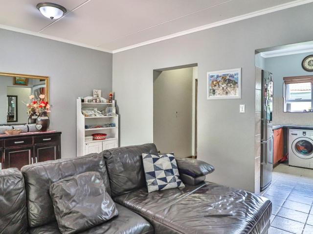 Apartment for rent in Nooitgedacht, Gauteng