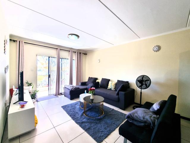 Apartment for rent in Douglasdale, Randburg