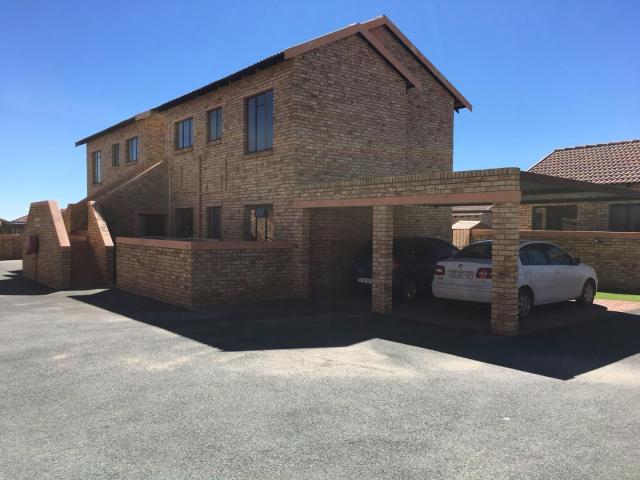 Apartment for rent in Mohlakeng, Gauteng