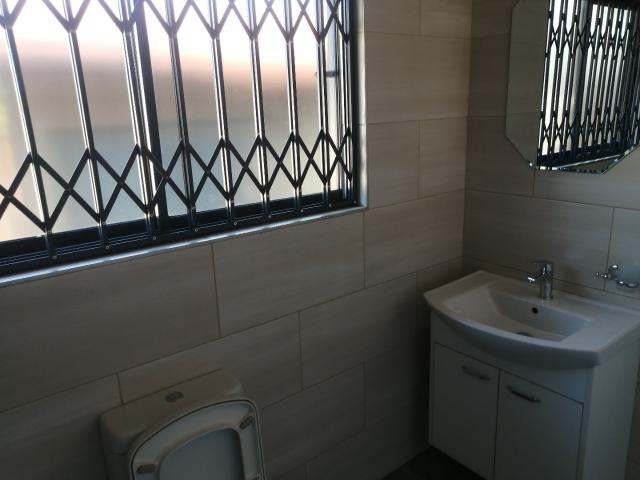 Apartment for rent in Mohlakeng, Gauteng