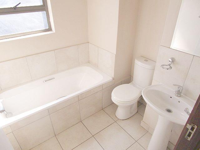 Apartment for rent in Vosloorus, Gauteng