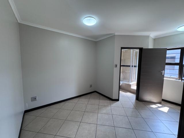 Apartment for rent in Waterkloof, Gauteng