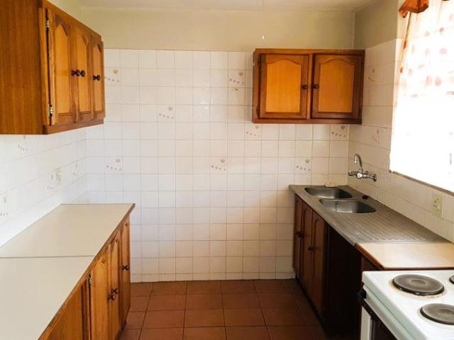 Apartment for rent in Waterkloof, Gauteng