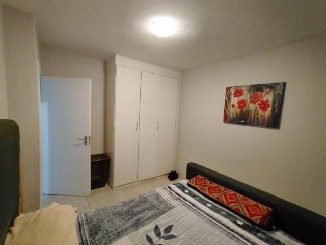 Apartment for rent in Mohlakeng, Gauteng