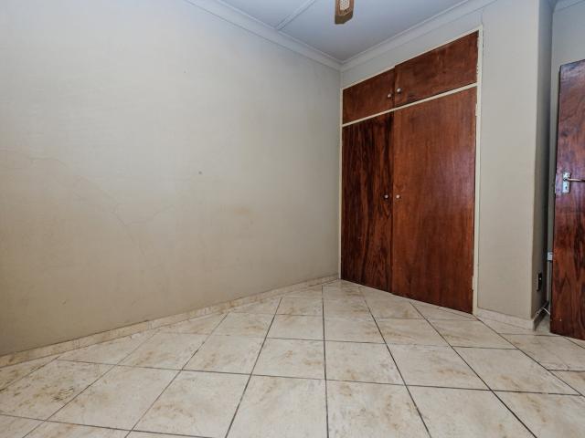 Apartment for rent in Nooitgedacht, Gauteng