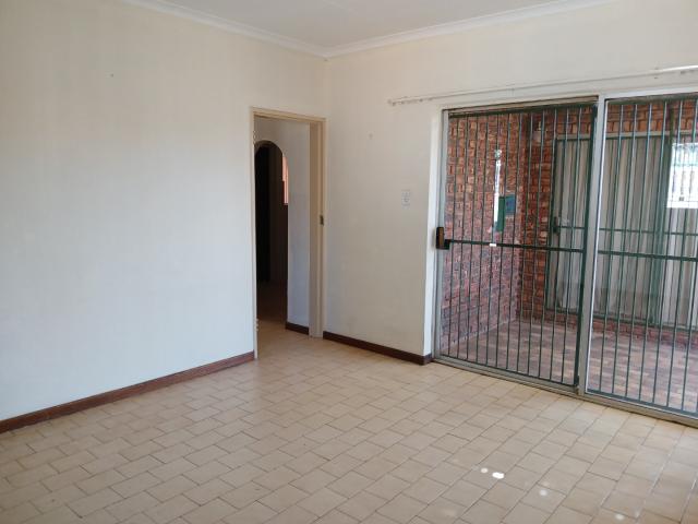 Apartment for rent in Karenpark, Akasia
