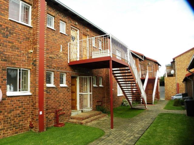 Apartment for rent in La Montagne, City of Tshwane Metropolitan Municipality