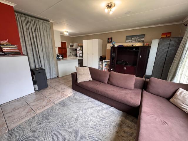 Apartment for rent in Nooitgedacht, Gauteng