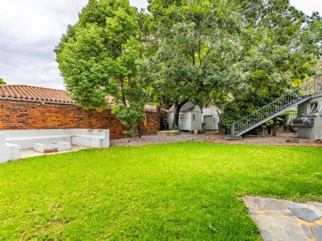 Apartment for rent in Waterkloof, Gauteng