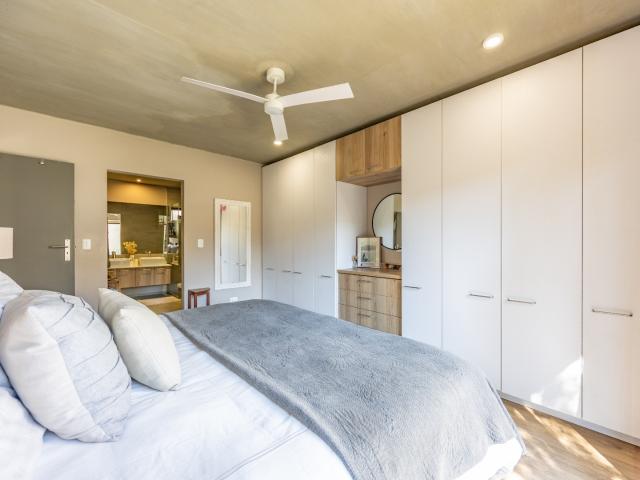 Apartment for rent in Waterkloof, Gauteng