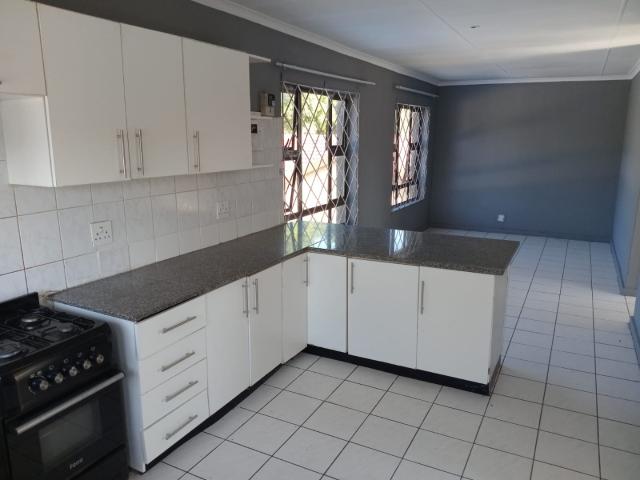 Apartment for rent in Meer En See, UMhlathuze Municipality