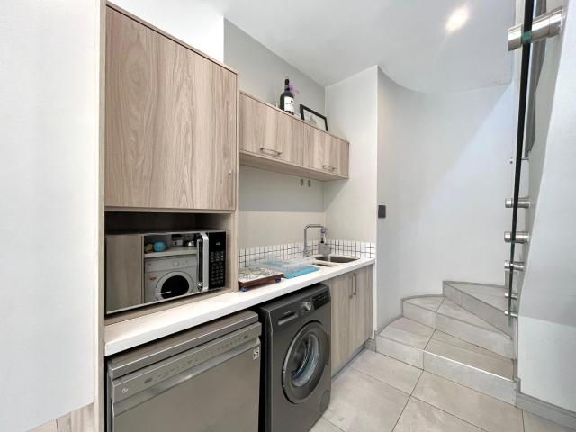 Apartment for rent in Waterkloof, Gauteng