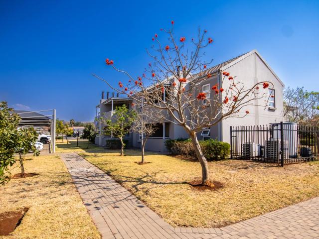 Apartment for rent in Waterkloof, Gauteng