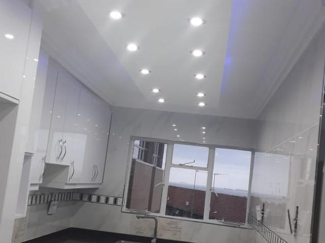 Apartment for rent in Seaview, Kwazulu-natal