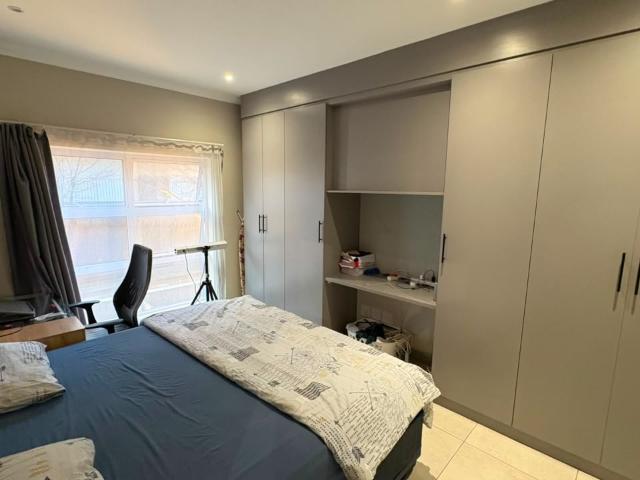 Apartment for rent in Waterkloof, Gauteng