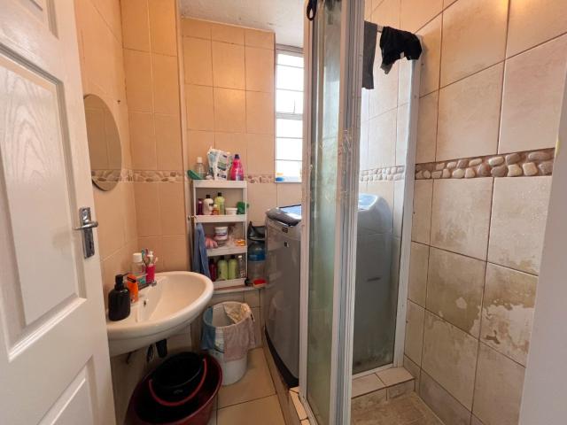 Apartment for rent in Seaview, Kwazulu-natal