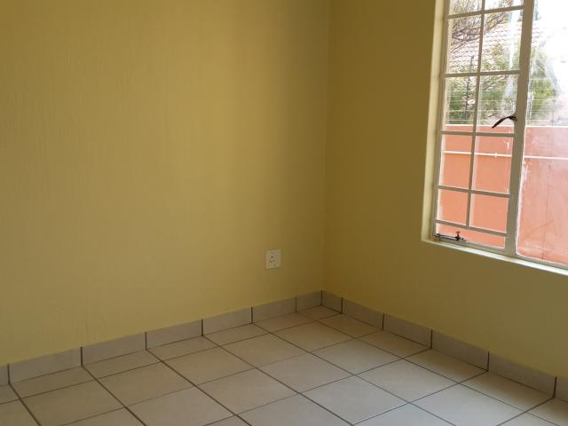 Apartment for rent in Waterkloof, Gauteng