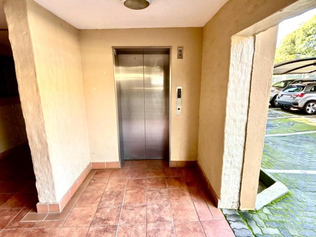 Apartment for rent in Waterkloof, Gauteng