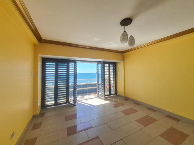 Apartment for rent in Seaview, Kwazulu-natal