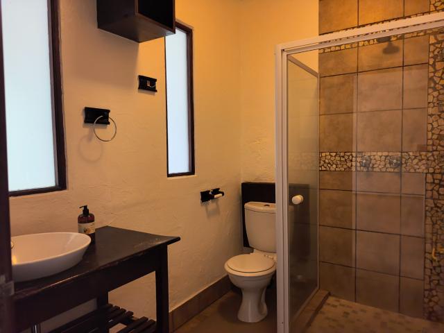 Apartment for rent in Oaklands, Rosebank