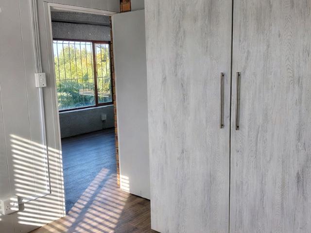 Apartment for rent in Baardskeerdersbos, Western Cape