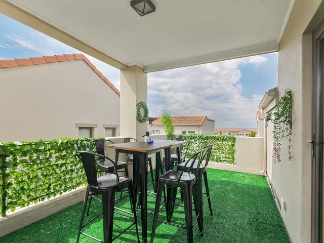 Apartment for rent in Paulshof, Alexandra