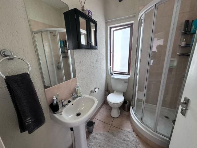Apartment for rent in Paulshof, Alexandra