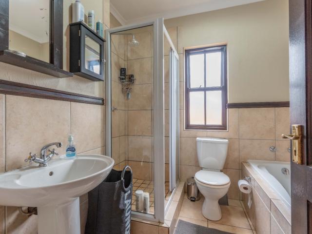 Apartment for rent in Hillcrest, Kwazulu-natal