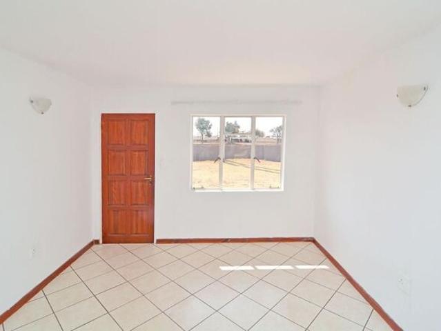 Apartment for rent in Protea Glen, Soweto