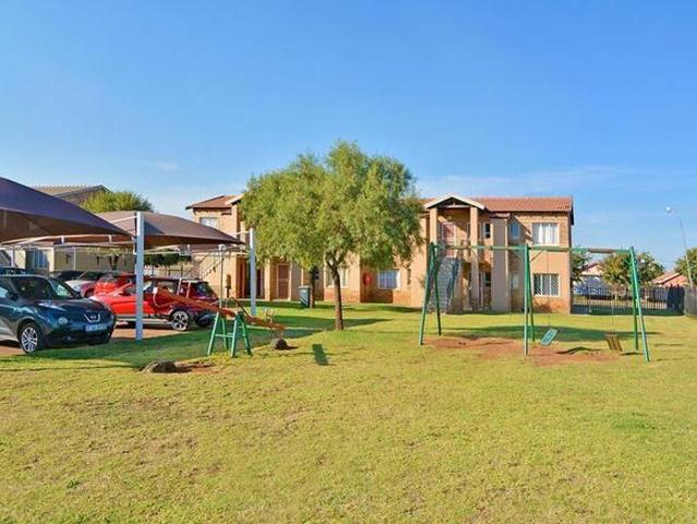 Apartment for rent in Protea Glen, Soweto