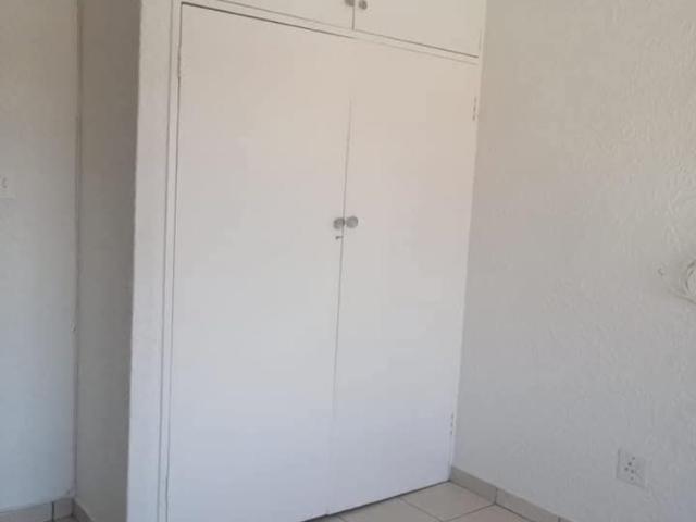 Apartment for rent in Mohlakeng, Gauteng
