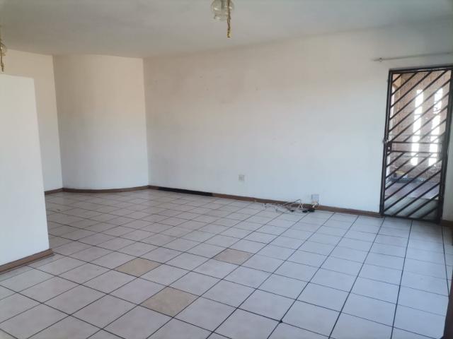 Apartment for rent in Vosloorus, Gauteng