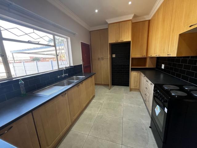 Apartment for rent in Frances Baard, Northern Cape
