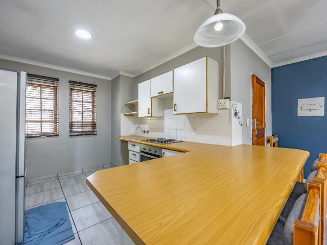 Apartment for rent in Waterkloof, Gauteng