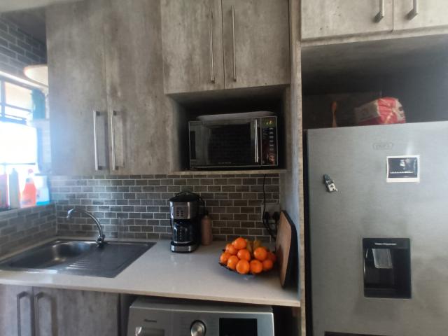 Apartment for rent in Nooitgedacht, Gauteng