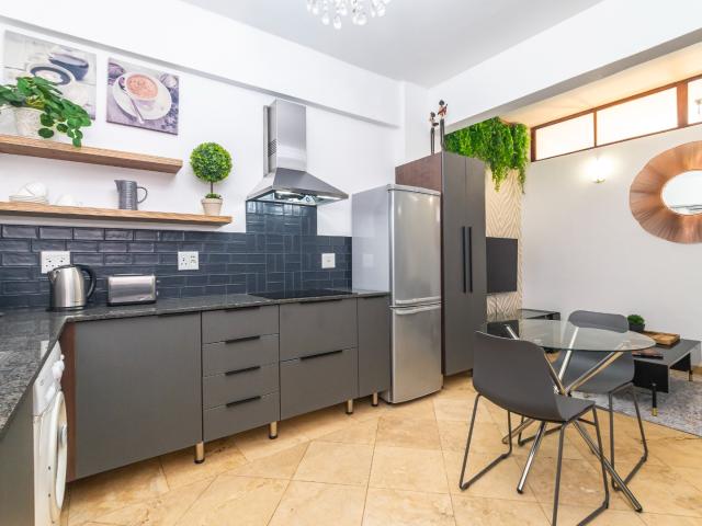 Apartment for rent in Rosebank, Gauteng