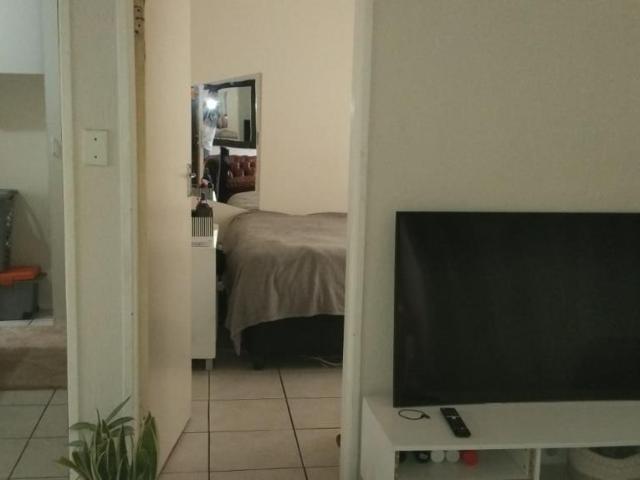 Apartment for rent in Sharonlea, Randburg
