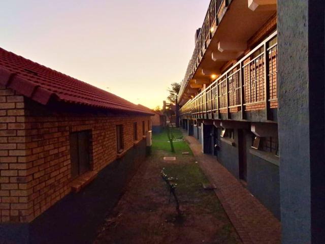 Apartment for rent in Akasia, Gauteng