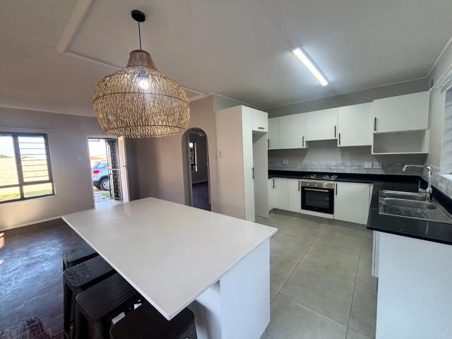 Apartment for rent in Princess Grant, Kwazulu-natal