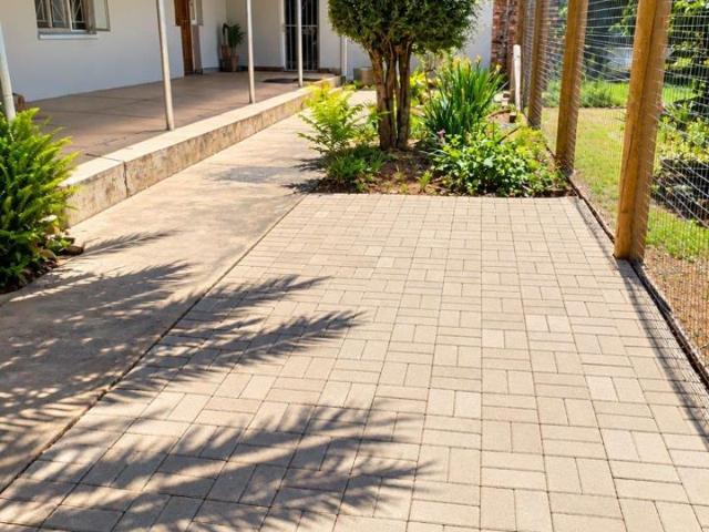 Apartment for rent in Vryburg, Naledi Local Municipality