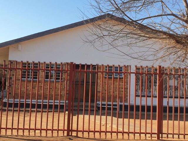 Apartment for rent in Dr Ruth Segomotsi Mompati District Municipality, North West
