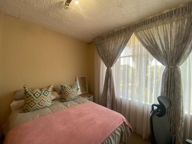Apartment for rent in Waterkloof, Gauteng