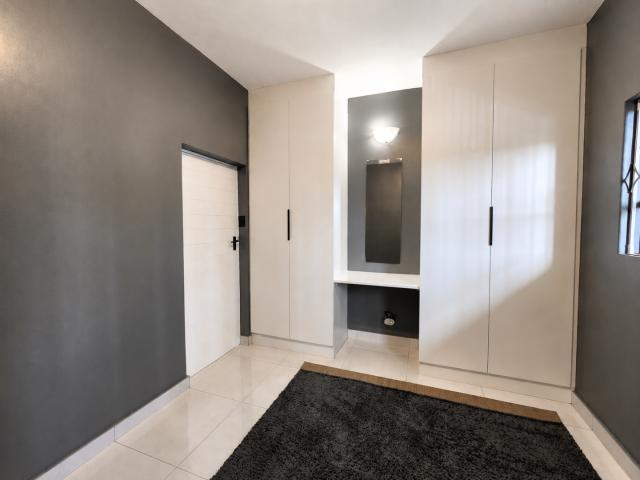 Apartment for rent in Waterkloof, Gauteng