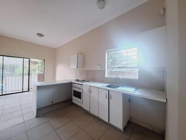 Apartment for rent in Waterkloof, Gauteng