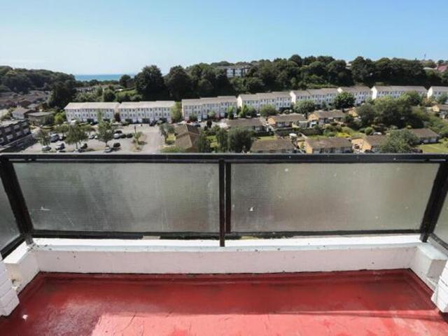Apartment for sale in Golden Valley, Folkestone