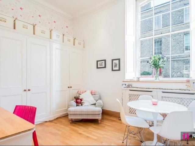 Apartment for rent in Victoria, Greater London