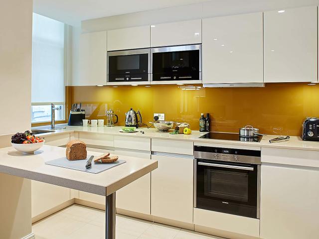 Apartment for rent in Lyons, Greater London