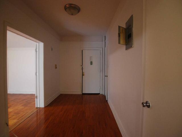 Apartment for rent in Arverne, New York