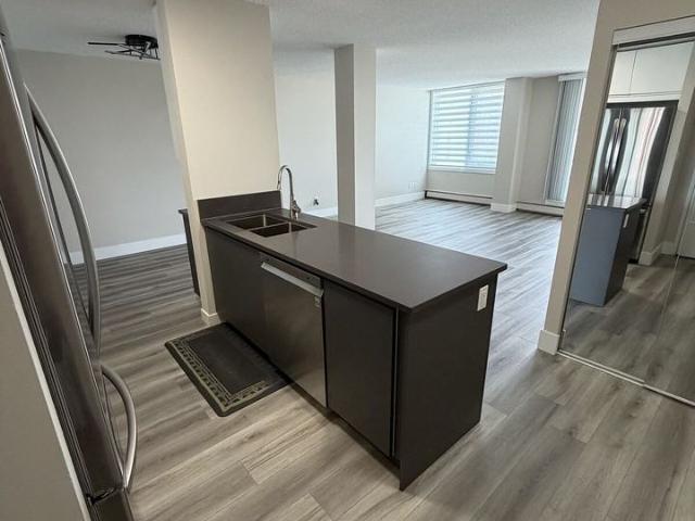 Apartment for rent in Wedgewood, Alberta