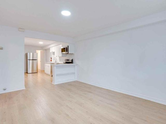 Apartment for rent in Woburn, Ontario